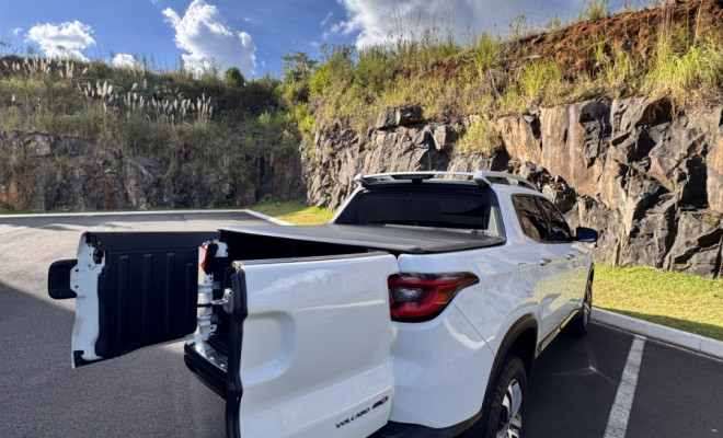 Fiat Toro Volcano 2.0 16V 4x4 TB Diesel Aut. 2017 Diesel-2