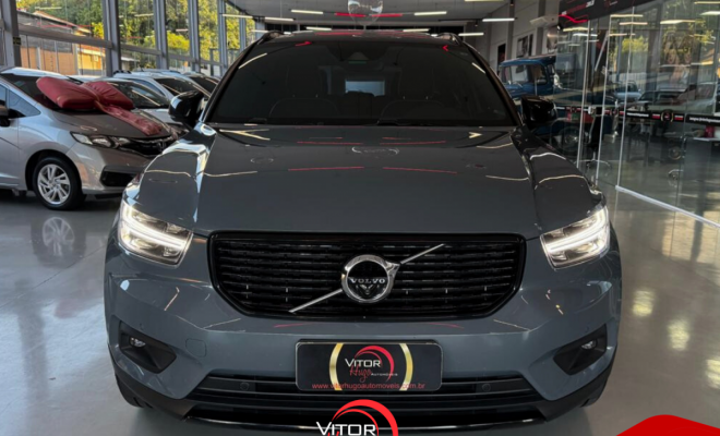 Volvo XC 40 T-5 R-DESIGN SPE. ED 2.0 252cv AWD 2020 Gasolina-2