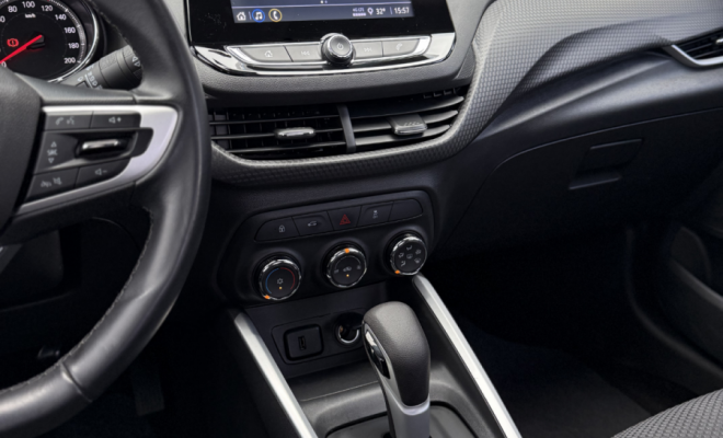 GM - Chevrolet ONIX SEDAN Plus LTZ 1.0 12V TB Flex Aut. 2024 Flex-6