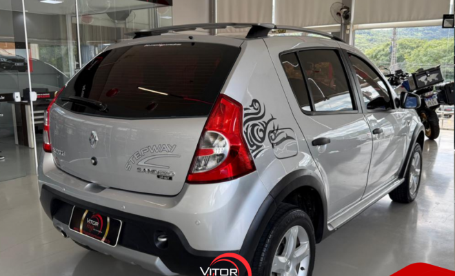 Renault SANDERO STEPWAY Hi-Flex 1.6 16V 5p 2009 Flex-0