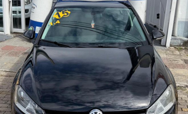 VW - VolksWagen Golf Highline 1.4 TSI 140cv Aut. 2015 Gasolina-1