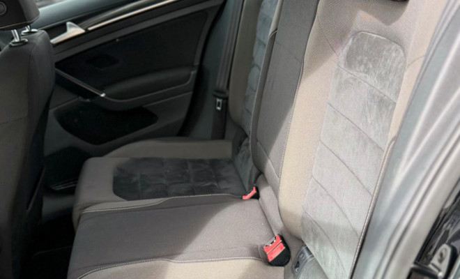 VW - VolksWagen Golf Highline 1.4 TSI 140cv Aut. 2015 Gasolina-8