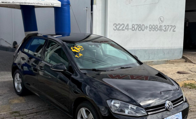 VW - VolksWagen Golf Highline 1.4 TSI 140cv Aut. 2015 Gasolina