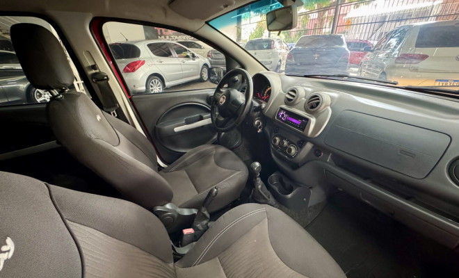 Fiat UNO WAY Celeb. 1.0 EVO Fire Flex 8V 5p 2014 Flex-6