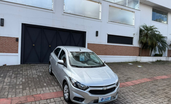 GM - Chevrolet ONIX HATCH LT 1.0 8V FlexPower 5p Mec. 2019 Flex-0