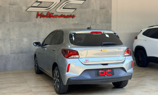 GM - Chevrolet ONIX HATCH PREM. 1.0 12V TB Flex 5p Aut. 2024 Flex-2
