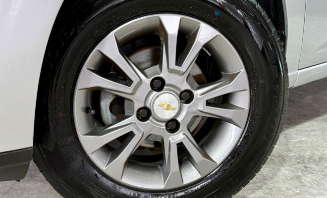 GM - Chevrolet PRISMA Sed. LT 1.0 8V FlexPower 4p 2016 Flex-6