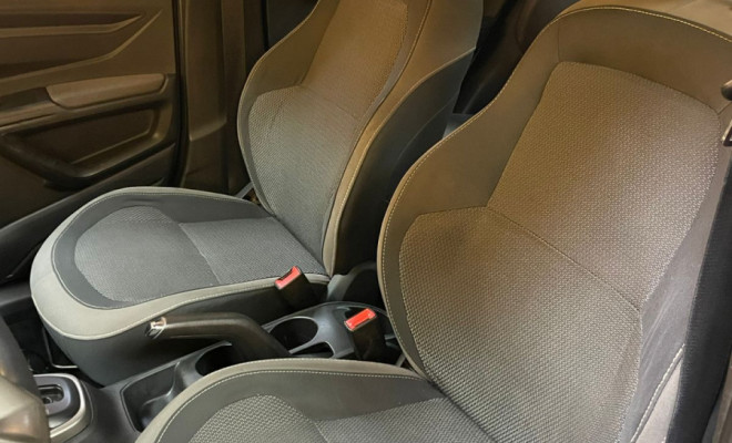 GM - Chevrolet PRISMA Sed. LTZ 1.4 Aut. 2015 Flex  ótimo custo beneficio-6