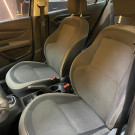 GM - Chevrolet PRISMA Sed. LTZ 1.4 Aut. 2015 Flex  ótimo custo beneficio-6