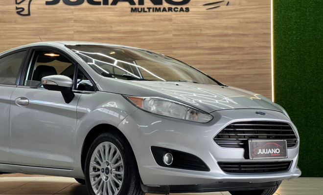 Ford Fiesta TIT./TIT.Plus 1.6 16V Flex Aut. 2015 Flex-10