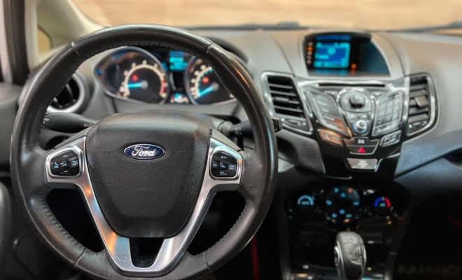 Ford Fiesta TIT./TIT.Plus 1.6 16V Flex Aut. 2015 Flex-6