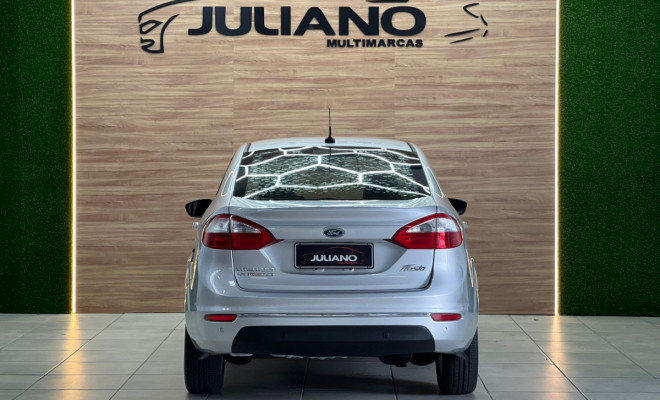 Ford Fiesta TIT./TIT.Plus 1.6 16V Flex Aut. 2015 Flex-13