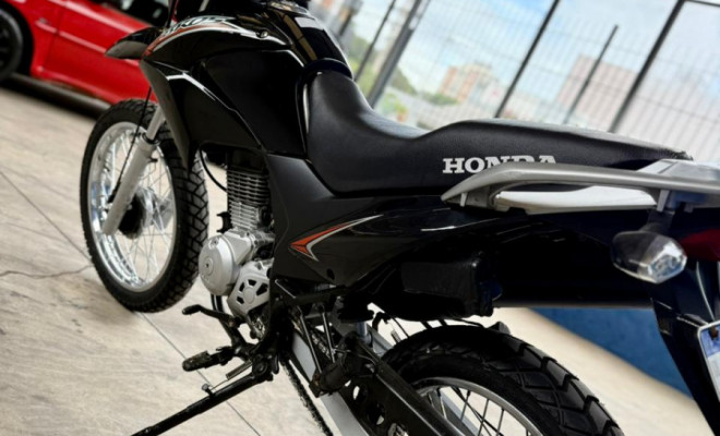 HONDA NXR 125 BROS ES 2014 Gasolina-4