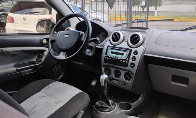 Ford Fiesta TRAIL 1.6 8V Flex 5p 2010 Flex-4