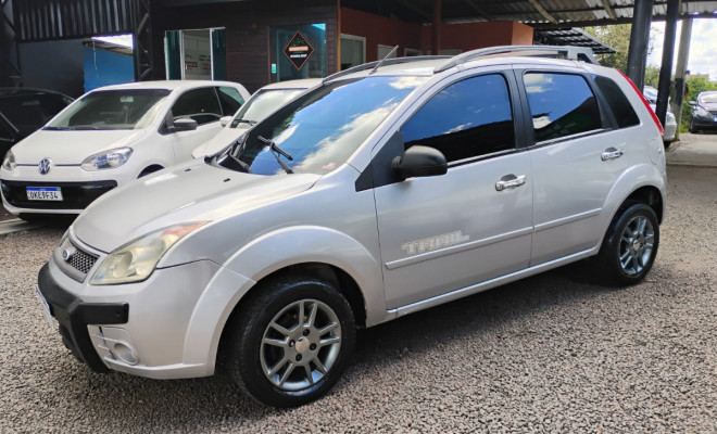 Ford Fiesta TRAIL 1.6 8V Flex 5p 2010 Flex-0