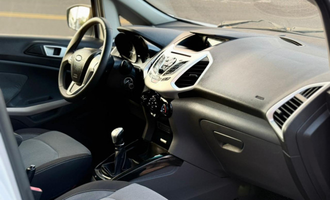 Ford EcoSport FREESTYLE 1.6 16V Flex 5p 2014 Flex-9