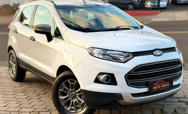 Ford EcoSport FREESTYLE 1.6 16V Flex 5p 2014 Flex-5