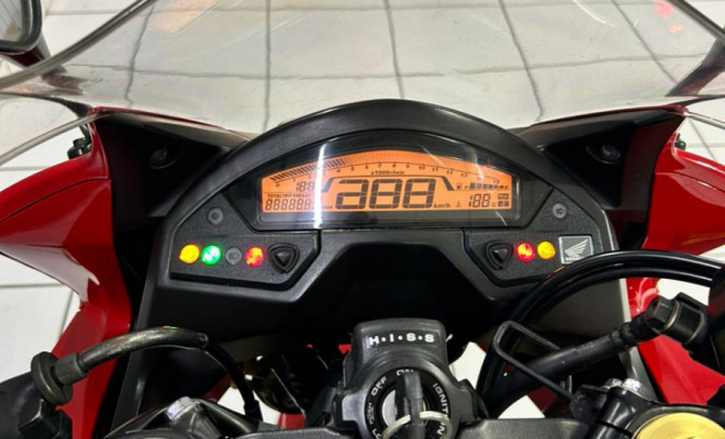 HONDA CBR 600 F 2013 Gasolina-7