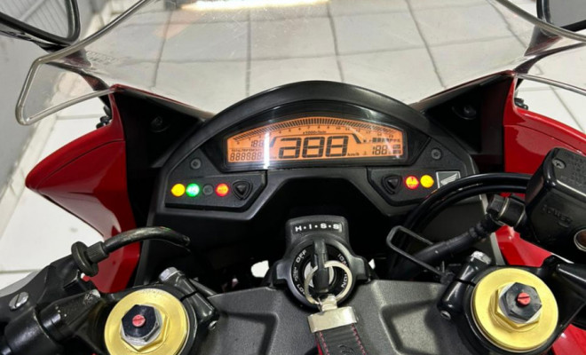 HONDA CBR 600 F 2013 Gasolina-6