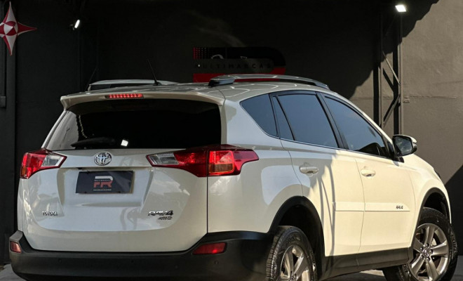 Toyota RAV4 2.0 4x4 16V Aut. 2015 Gasolina-2
