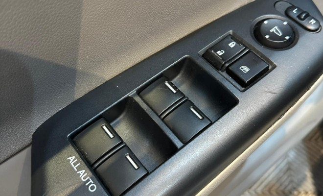 Honda Civic Sed. LXL/ LXL SE 1.8 Flex 16V Aut. 2012 Flex-10