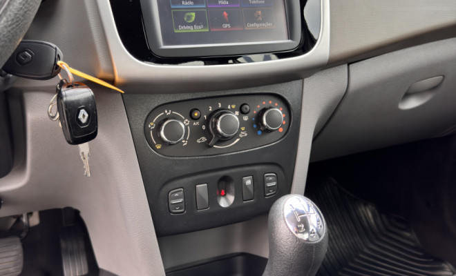 Renault LOGAN Expression Flex 1.0 12V 4p 2018 Flex-12