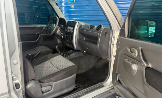 Suzuki Jimny Wide/ Jimny/4ALL 1.3 16V 2010 Gasolina-14