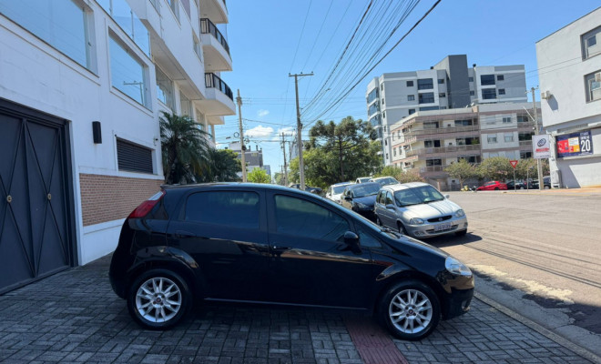 Fiat Punto ESSENCE 1.6 Flex 16V 5p 2012 Flex-2