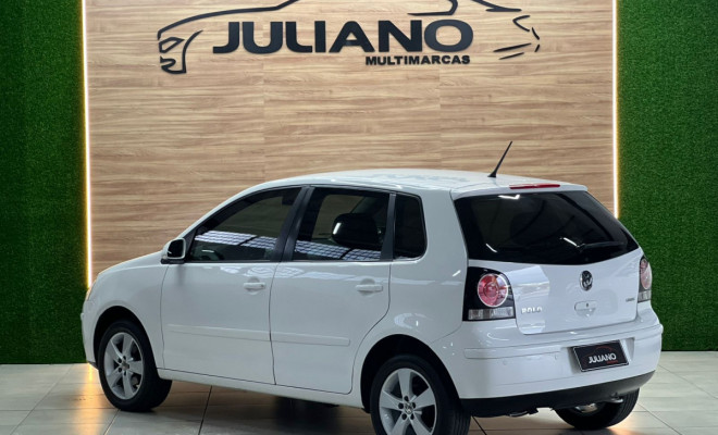 VW - VolksWagen Polo 1.6 E-Flex 8V 5p 2011 Flex-2