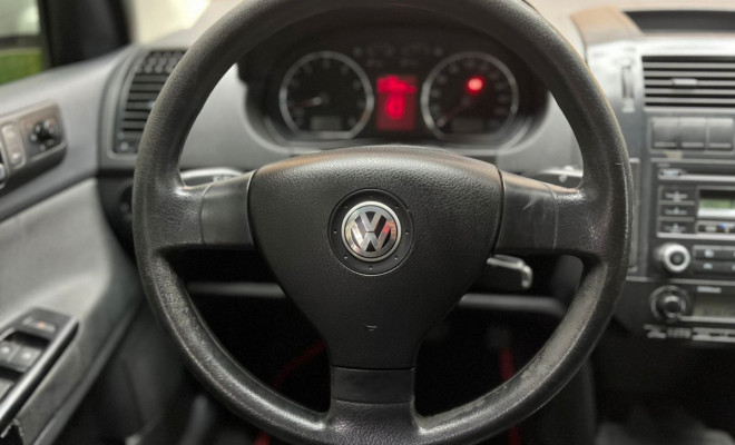 VW - VolksWagen Polo 1.6 E-Flex 8V 5p 2011 Flex-7