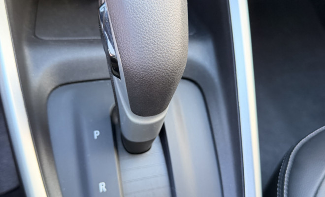 GM - Chevrolet ONIX SEDAN Plus LTZ 1.0 12V TB Flex Aut. 2025 Flex-11