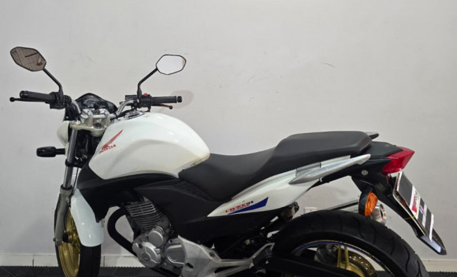 HONDA CB 300R/ 300R FLEX 2012 Gasolina-3