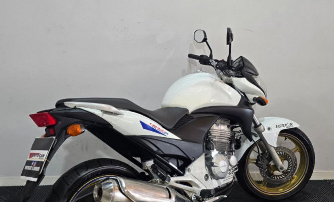 HONDA CB 300R/ 300R FLEX 2012 Gasolina-1