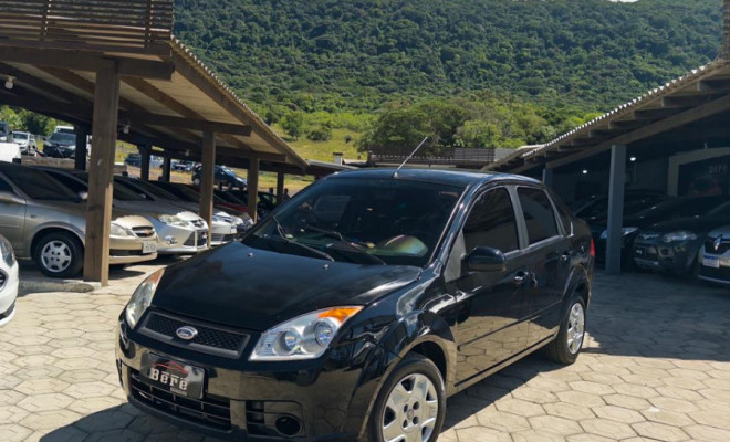 Ford Fiesta Sed. 1.6 8V Flex 4p 2008 Flex