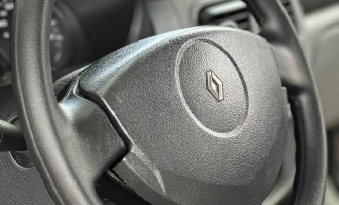 Renault Clio Hi-Flex 1.0 16V 3p 2011 Flex-5