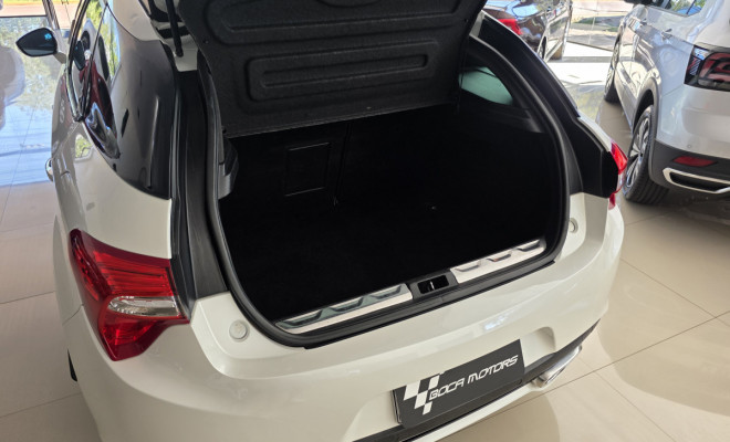 Citroën DS5 1.6 Turbo 16V 5p Aut. 2014 Gasolina-11