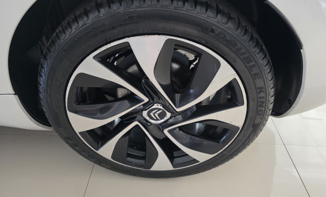 Citroën DS5 1.6 Turbo 16V 5p Aut. 2014 Gasolina-13