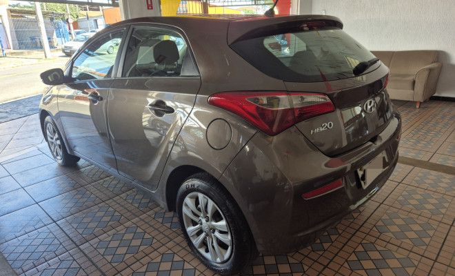 Hyundai HB20 C./C.Plus/C.Style 1.6 Flex 16V Mec. 2017 Flex-2