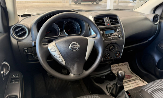 Nissan VERSA SV 1.6 16V Flex Fuel 4p Mec. 2016 Flex-7