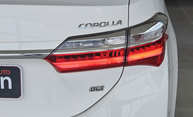 Toyota Corolla GLi 1.8 Flex 16V  Aut. 2018 Flex-18