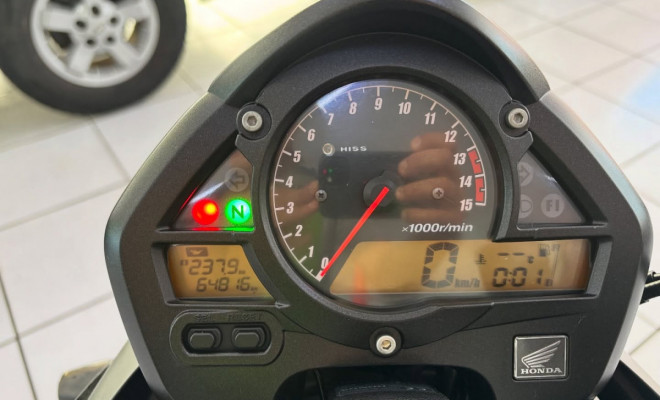HONDA CB 600F HORNET 2010-3
