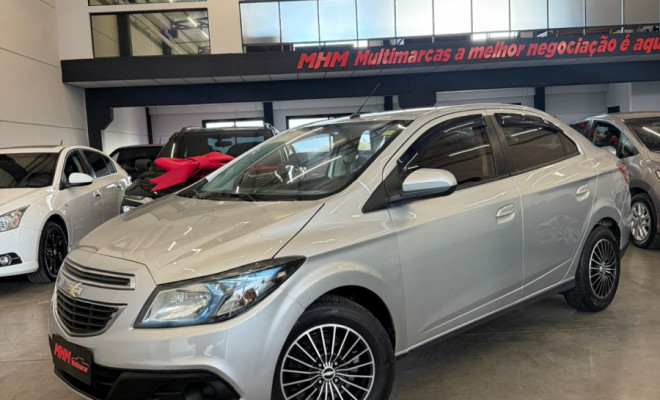 GM - Chevrolet PRISMA Sed. LT 1.4 8V FlexPower 4p 2013 Flex