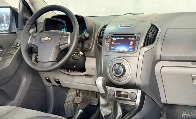 GM - Chevrolet S10 Pick-Up LTZ 2.4 F.Power 4x2 CD 2014 Flex-10