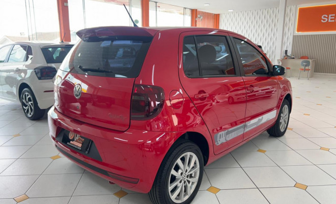 VW - VolksWagen Fox Rock in Rio 1.6 Mi Total Flex 8V 5p 2014 Flex-2