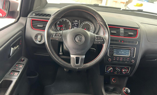 VW - VolksWagen Fox Rock in Rio 1.6 Mi Total Flex 8V 5p 2014 Flex-6