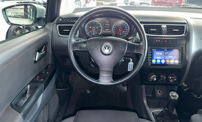 VW - VolksWagen Fox Plus 1.6Mi/ 1.6Mi Total Flex 8V 4p 2010 Flex-7