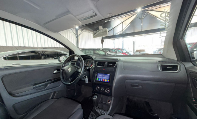 VW - VolksWagen Fox Plus 1.6Mi/ 1.6Mi Total Flex 8V 4p 2010 Flex-8