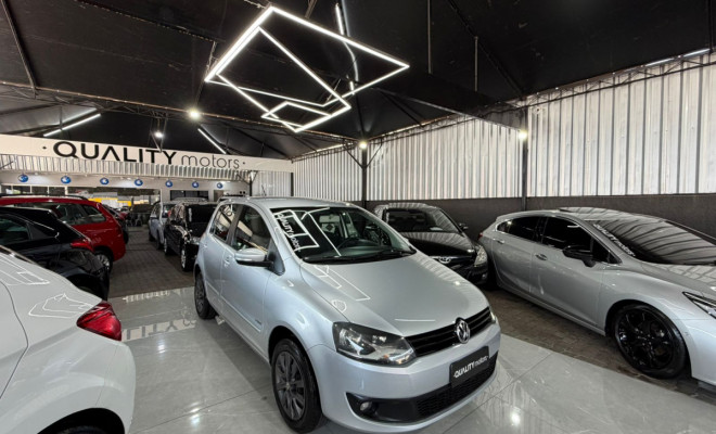 VW - VolksWagen Fox Plus 1.6Mi/ 1.6Mi Total Flex 8V 4p 2010 Flex