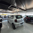 VW - VolksWagen Fox Plus 1.6Mi/ 1.6Mi Total Flex 8V 4p 2010 Flex-4