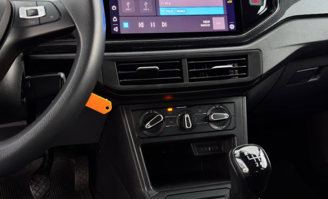 VW - VolksWagen Polo Track 1.0 Flex 12V 5p 2025 Flex-9